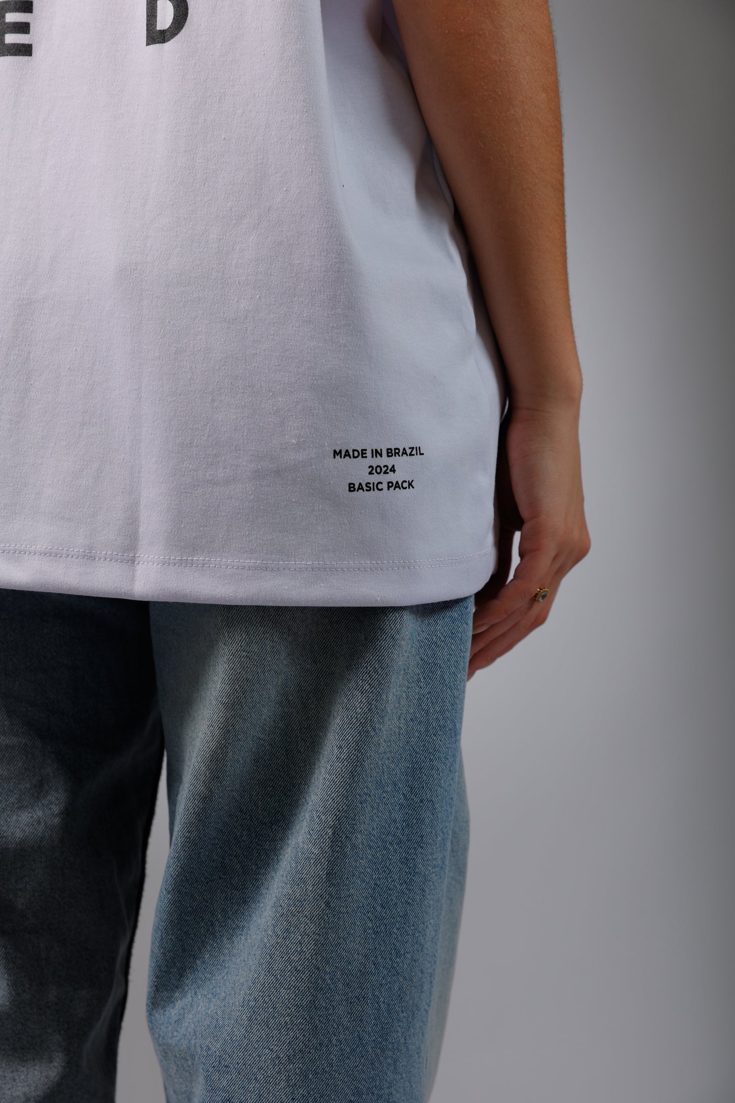 Over White Basic Pack Unissex